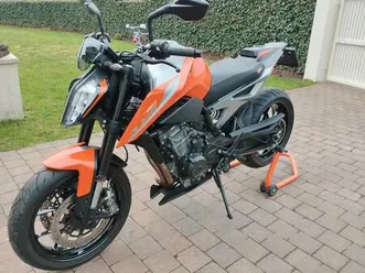 ② ktm duke 790