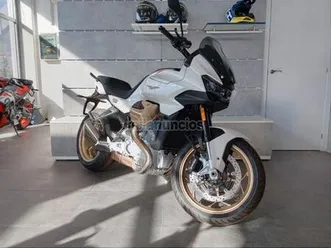 moto guzzi - v100 mandello