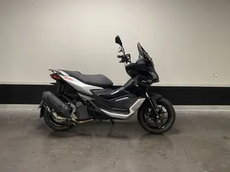 aprilia sr gt 125 2023 125 cm3 | scooter | 155 km | argent | 67201 eckbolsheim