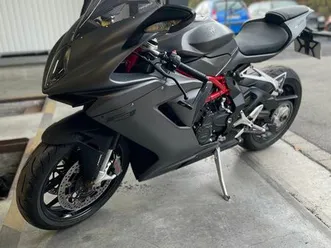 mv agusta f3 usage piste uniquement