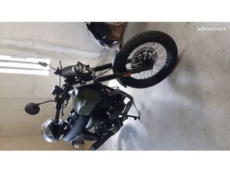 moto 125 cc brixton felsberg