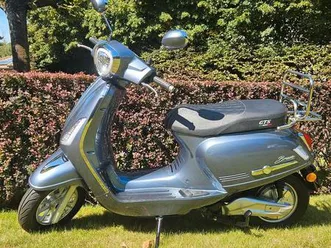 ② scooter gts e-bravo zonder rijbewijs