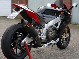 aprilia rsv4 2009 mit factory schmiedefelgen
