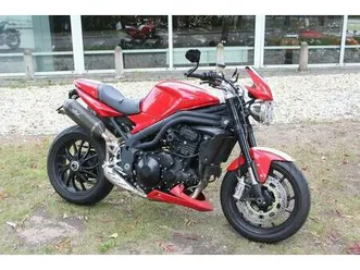 ② triumph speed triple 1050 speed triple 1050 515nj