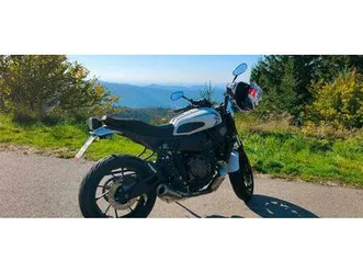 yamaha xsr 700 abs *4500km *1.hand *un- und umfallfrei