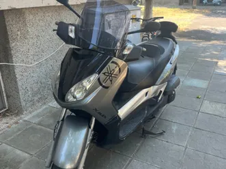 yamaha x-max →