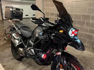 ② gs 1250 adventure triple black