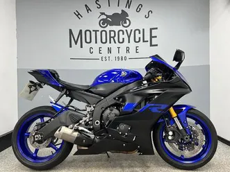 yamaha r6 600 super sports petrol manual euro 4 (118 ps) 599 cc