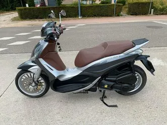② piaggio beverly 300 i.e amper 6300 km