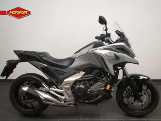 honda nc 750 x grijs