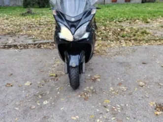 yamaha majesty скутер