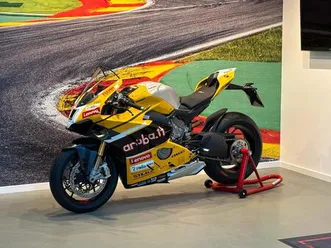 ducati panigale v4r wsbk homolgationsmodell