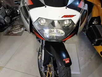 sprzedam motocykl aprilia rsv lódź polesie