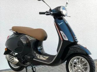 vespa primavera 50 ccm i-get 2021 topcase schwarzbraun ledlicht