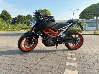 ktm duke 390