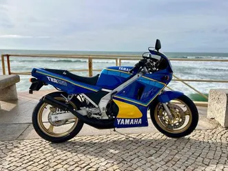yamaha tzr 250 2ma carcavelos e parede