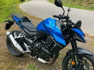 honda hornet cb750 2025 blau