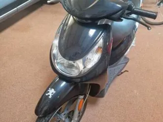 peugeot looxor 2t - geschorst, weinig km — scooters | peugeot — marktplaats