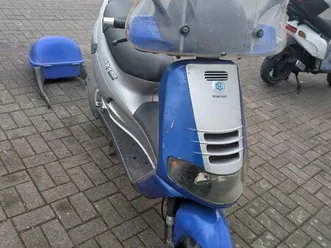 piaggio skipper 125 st roller bj.02/2000 mit 4500km an bastler