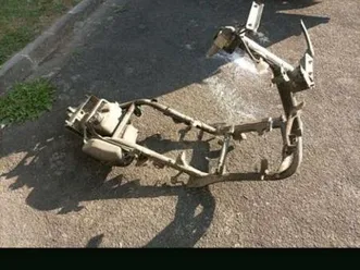 ich suche einen rahmen für einen kymco agility carry 50i 4 takt