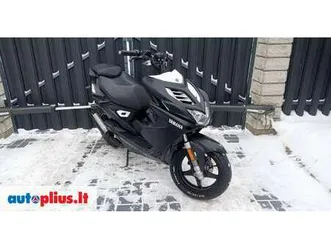 yamaha aerox 49 cc, scooters / mopeds