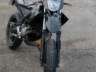 moto 50 cc derbi xtreme noire