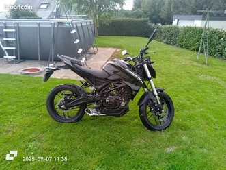 voge 125 r