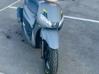 peugeot tweet 125 cc