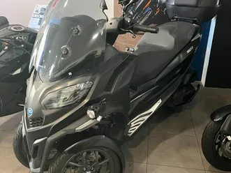 piaggio mp3 530
