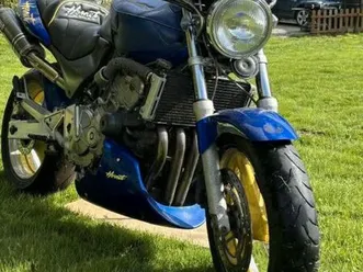 moto hornet 600