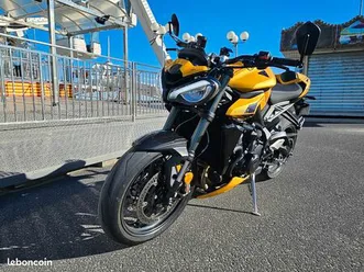 triumph street triple 765 rs