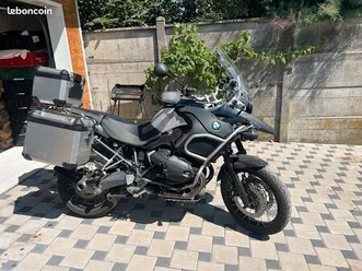 gs 1200 triple black