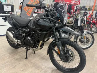 royal enfield himalayan 450 mana black