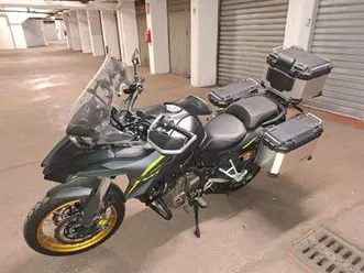 qj motor srt 700 sx x nero