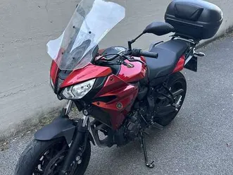 yamaha tracer 700 rosso