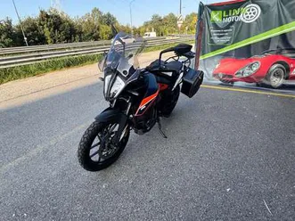 ktm 390 adventure arancione