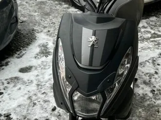 peugeot streetzone scooter