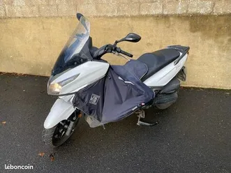 scooter 125cm3 - kymco x-town
