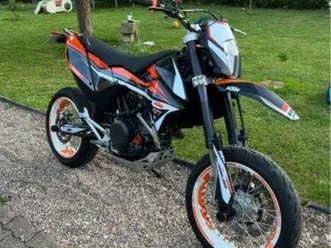 ktm 690 supermot