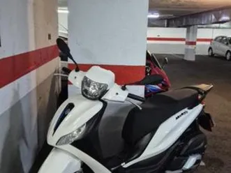 piaggio - medley 125 sport