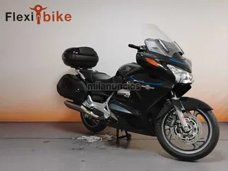 honda - st 1300 pan european