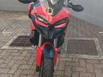 ducati multistrada v2 - 2025