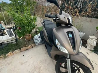 scooter piaggio, medley, 125 cm