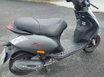 scooter zip