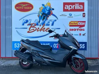 suzuki burgman 400 abs 2018 - 17 224 kms (contrôle technique ok)