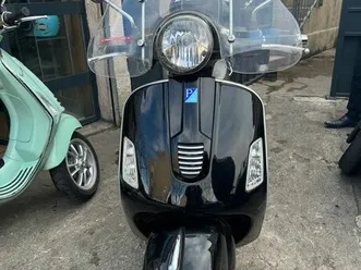vespa piaggio 125 gts