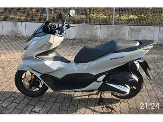 honda pcx 125 neuwertig roller b196