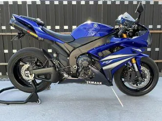 yamaha yzf-r1