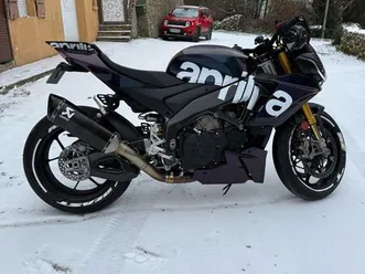 aprilia tuono 1100 v4 factory 2024