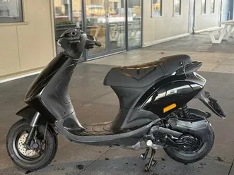 ② piaggio zip 50 cc 4 takt